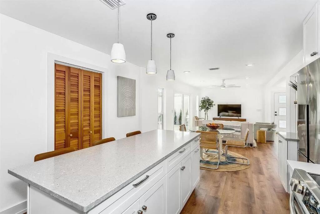 Downtown Dream- Relaxing Escape In Downtown Pensacola Villa ภายนอก รูปภาพ